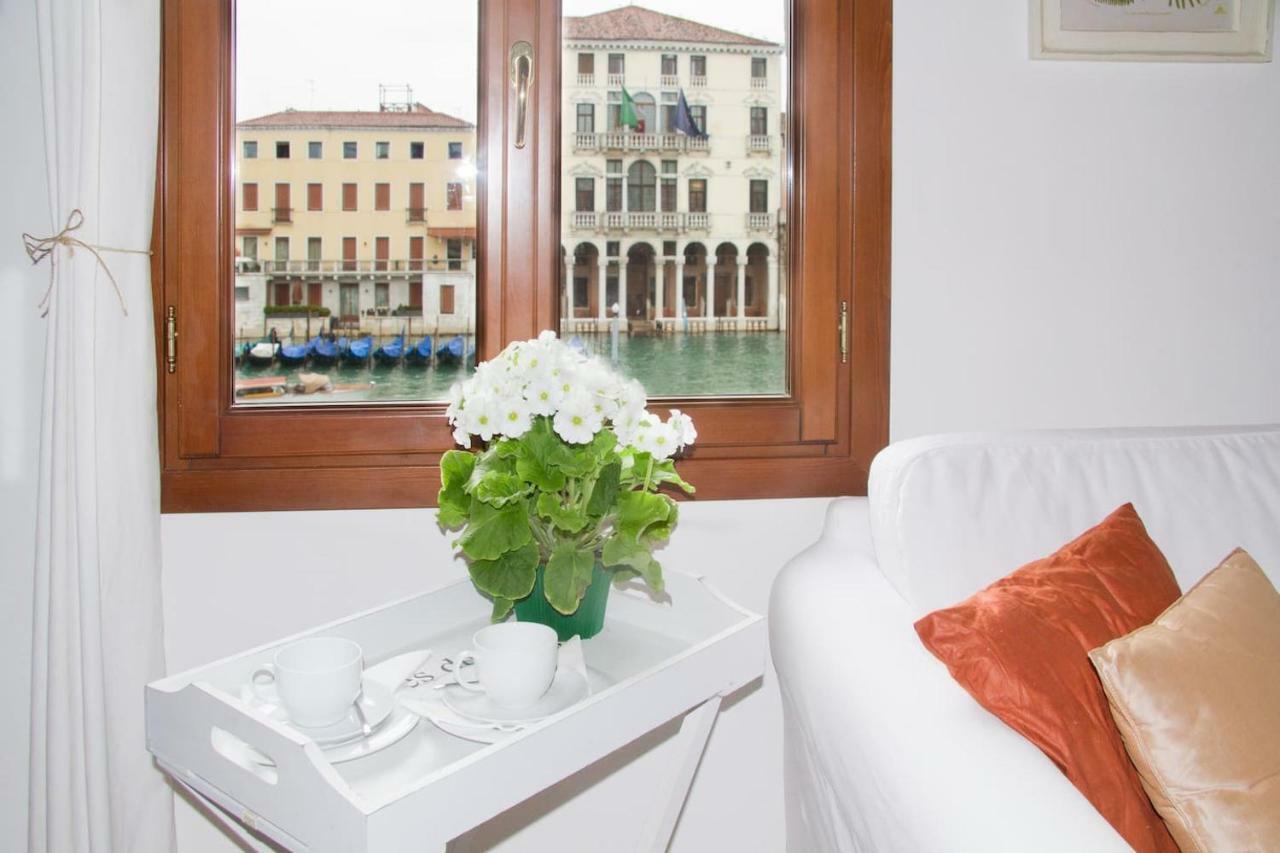 Loft Overlooking The Grand Canal Venedik Dış mekan fotoğraf